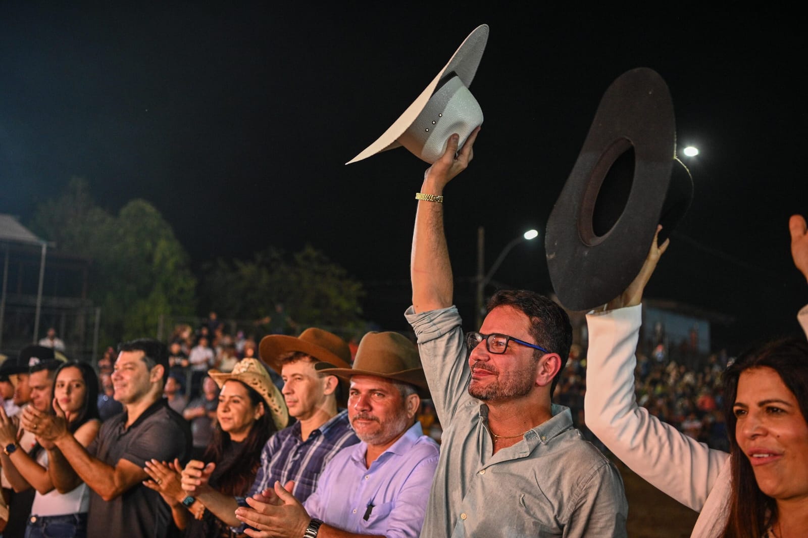 Em Epitaciolândia, Gladson Camelí participa do 12º Circuito Country